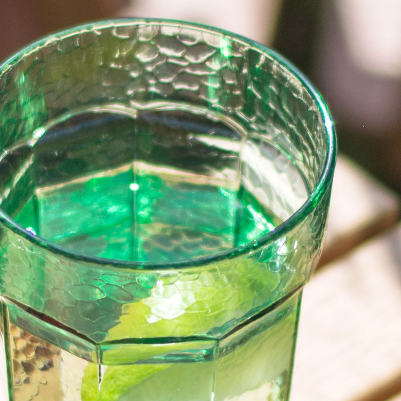 飲み口が広く、飲みやすい。