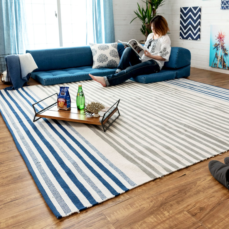 肌触りの良いコットンラグ。