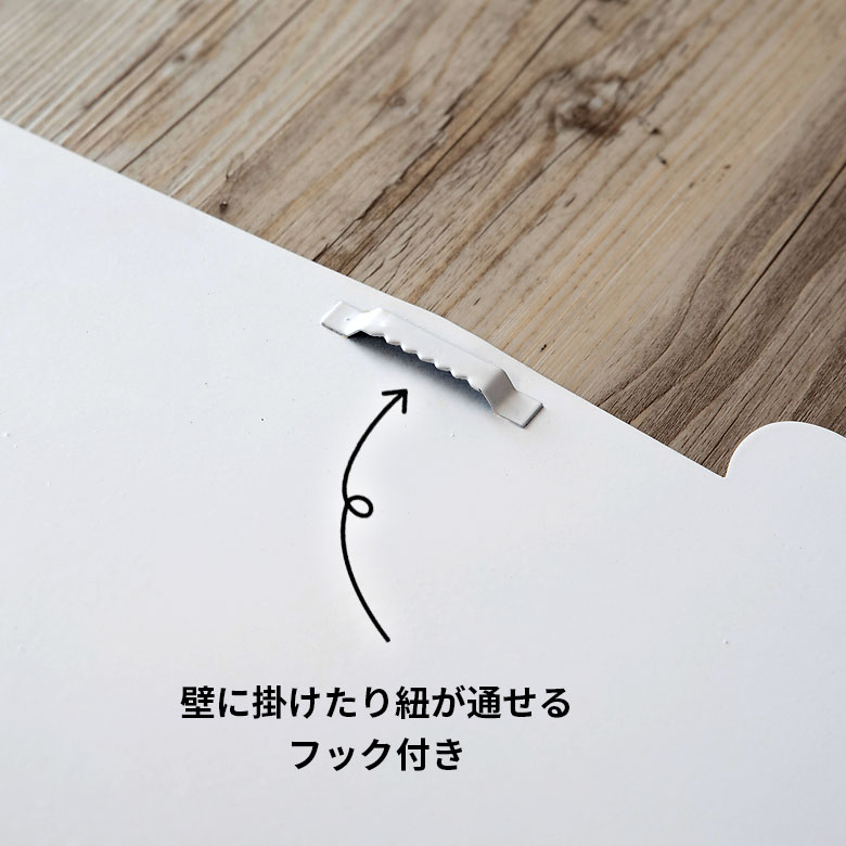 手に持つとこの大きさです