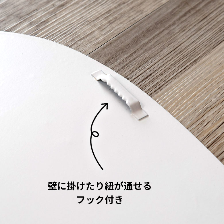 手に持つとこの大きさです