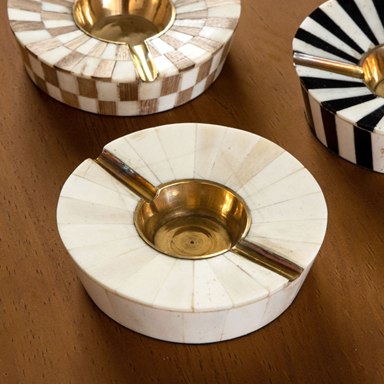 ROUND ASHTRAY　灰皿