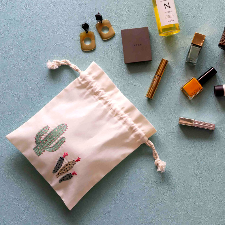 コスメ入れにもぴったり