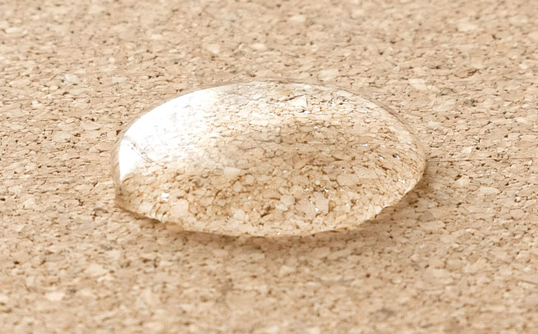 水に強くお手入れカンタン