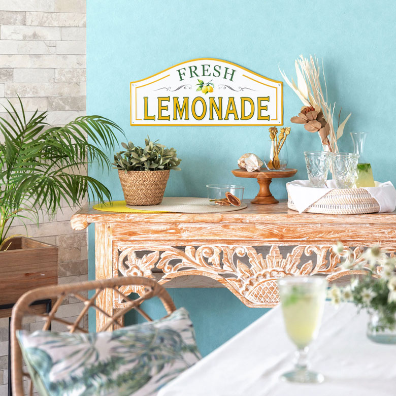 FRESH LEMONADE。レモネード。