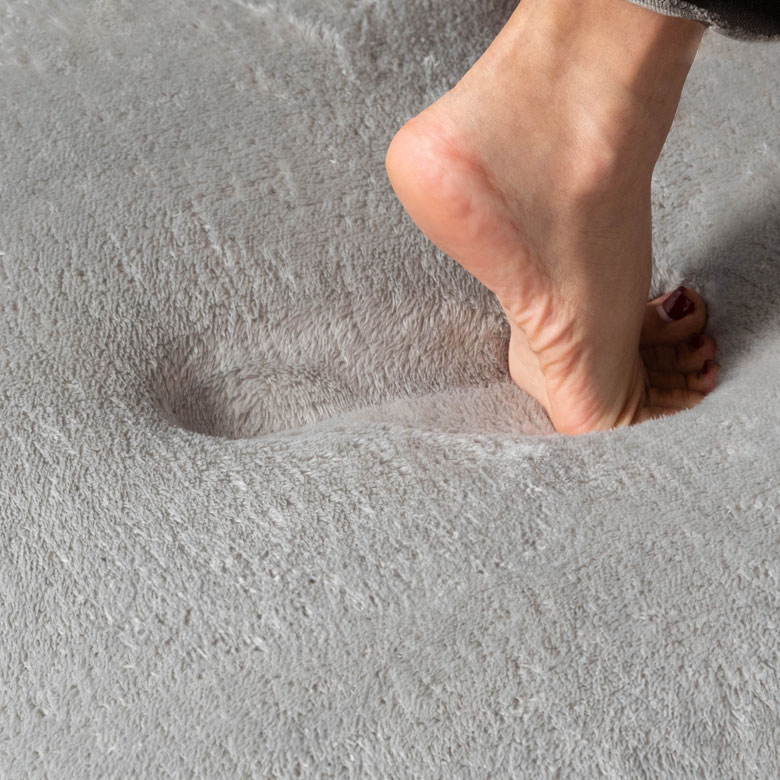 機能で選ぶ／ラグ