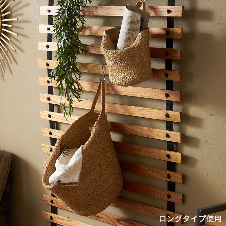 バスケットを掛ければ収納スペース