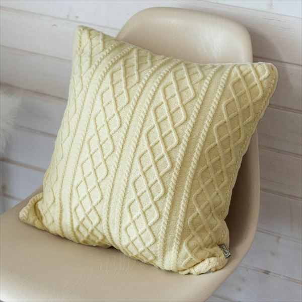 ファー素材クリーム色クッション ニット×フェイクファーのリバーシブルクッションカバー 40×40cm [99601