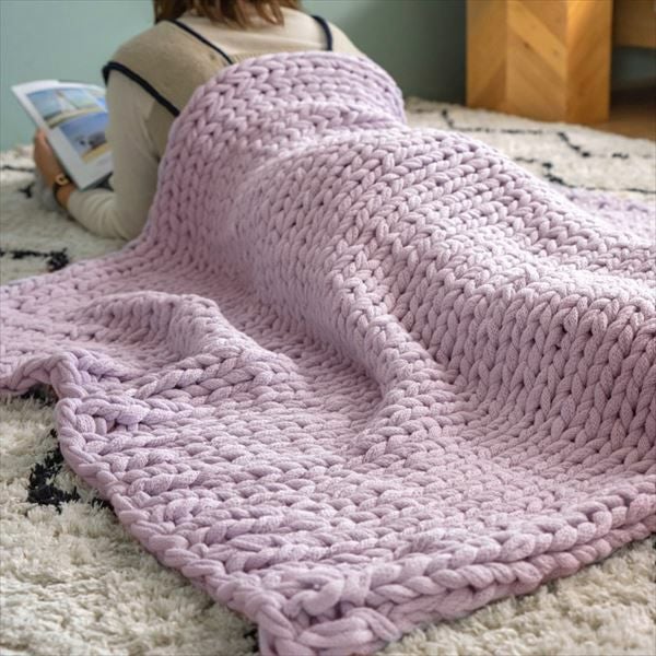 もちふわ触感の手編み超極太ニットブランケット 約100×140cm