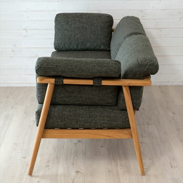 チーク無垢材の重厚感が漂う3人掛けソファ 幅190cm TAKE TEAK [13730