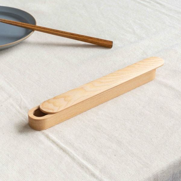 天然素材の箸一膳、収納ケース付き 天然素材の箸一膳、収納ケース付き 名入れ対応 箸・箸箱セット マグネット