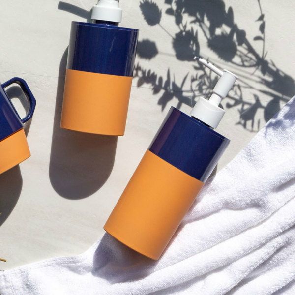 ディスペンサー ソープディスペンサー 500ml プラスチック 直径 7.5cm