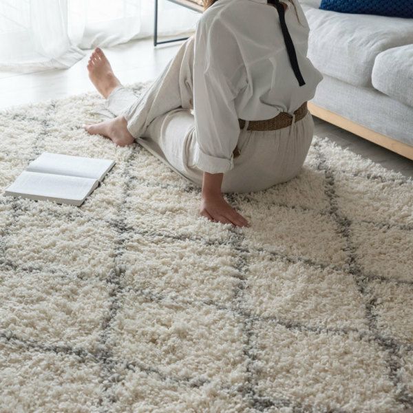 ベニオワレン風シャギーラグ 200×200cm モロカンデザイン ダイヤ柄