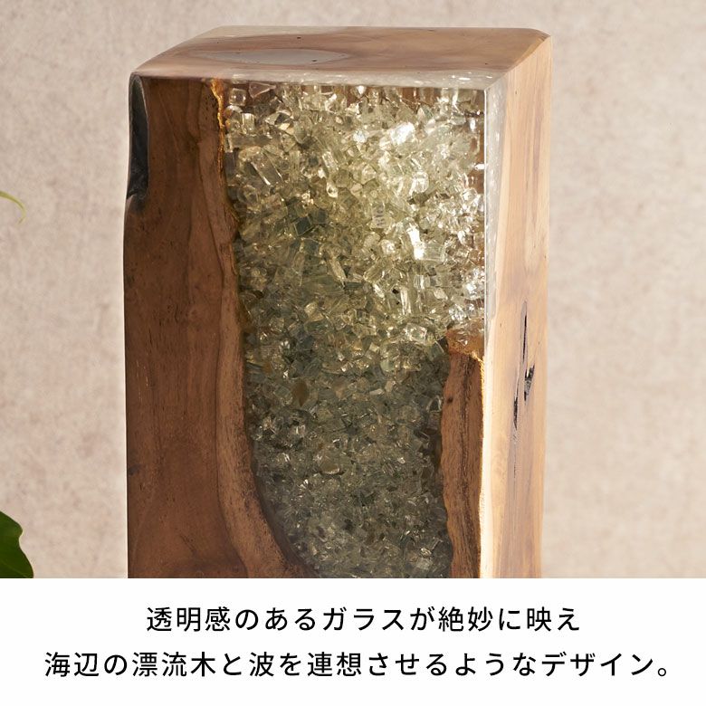 チーク材　アンティーク　工芸　 木工工芸　木製　カービング　オブジェ　 飾り台 ブックエンドとしても使えるチーク古木とクラッシュガラスの