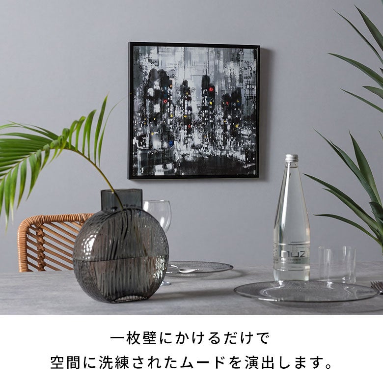 光と影が交差する都会の夜景を描いたブラックフレーム付きキャンバス